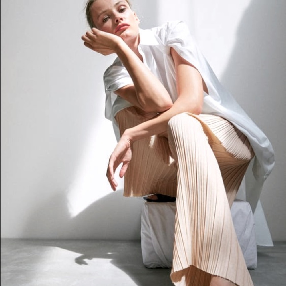 Zara cream pleated pants